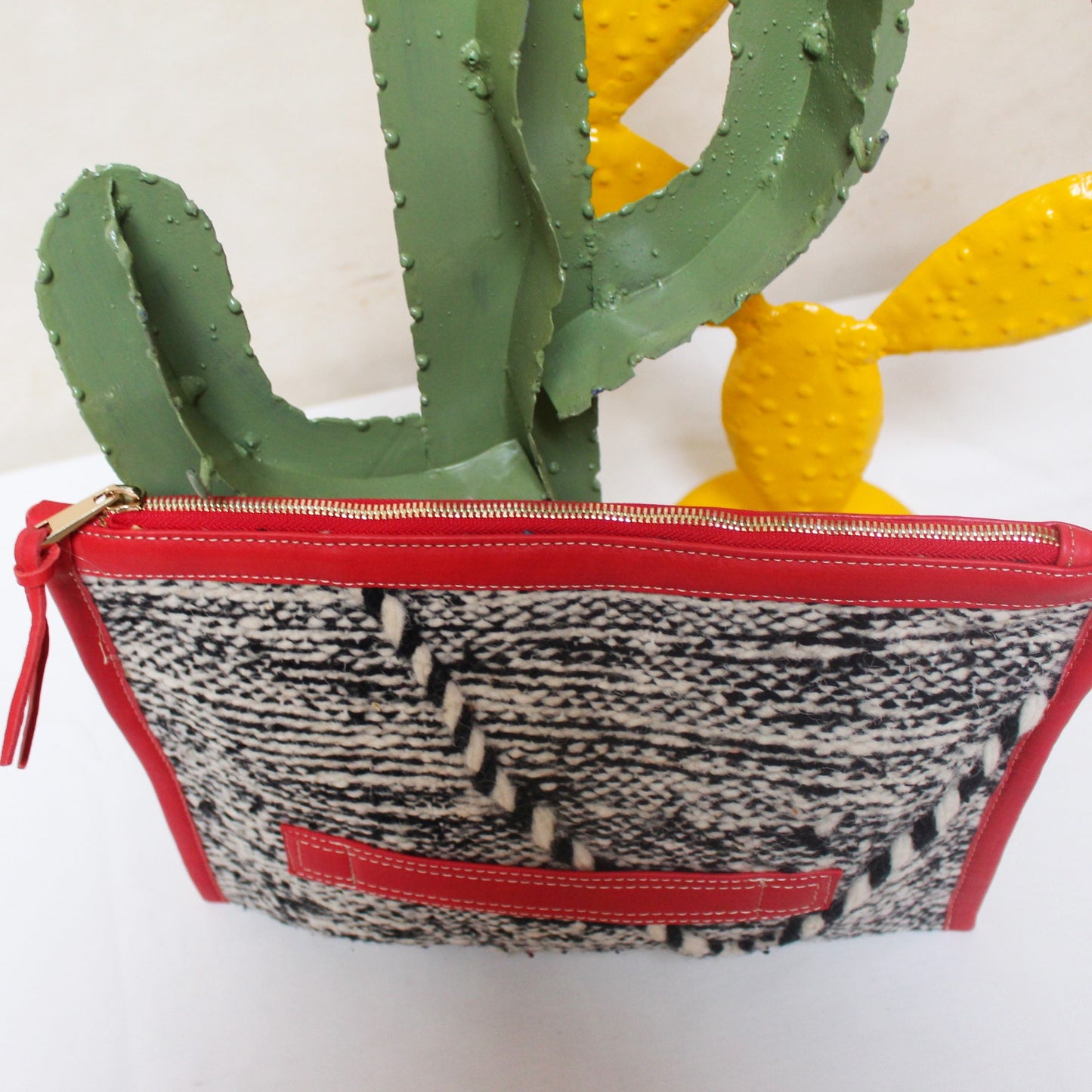 Chacha d'amour | sac pochette en étoffe berbère tissée Rouge