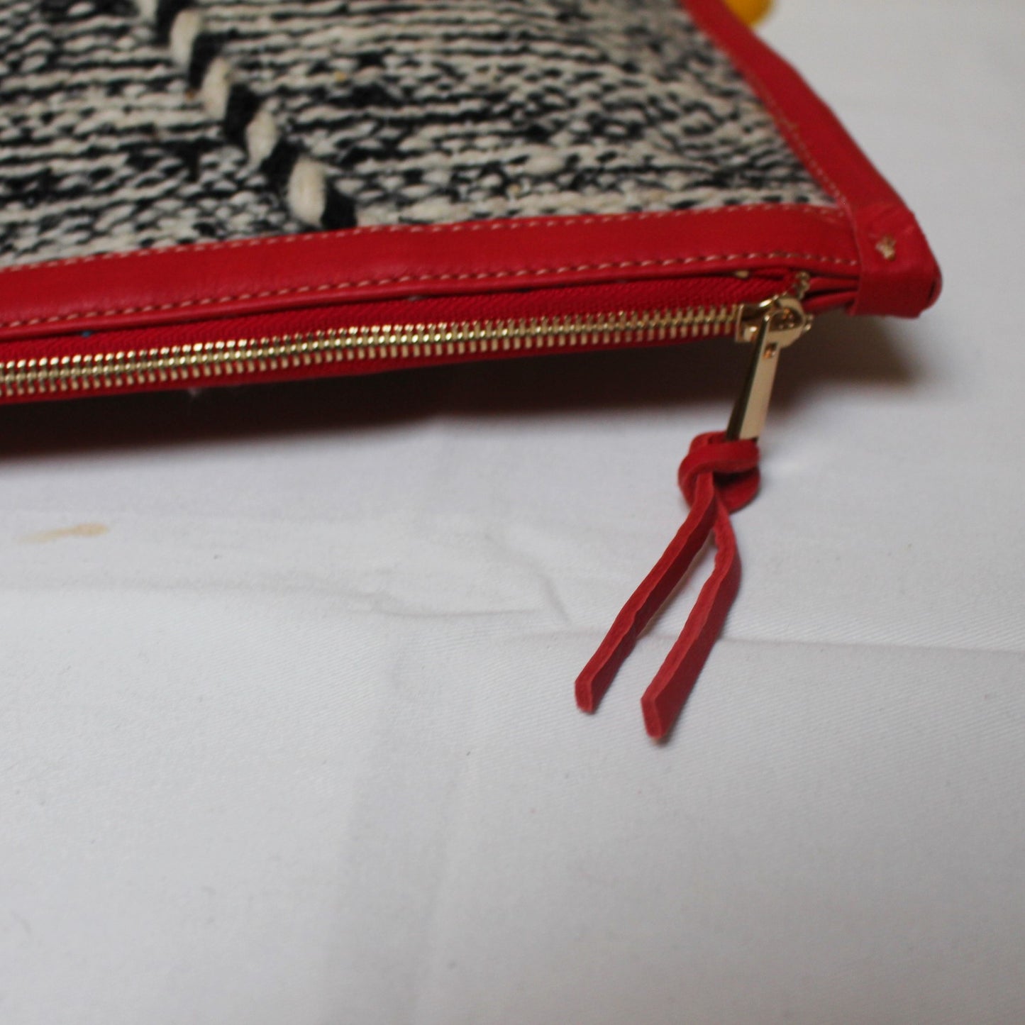 Chacha d'amour | sac pochette en étoffe berbère tissée Rouge