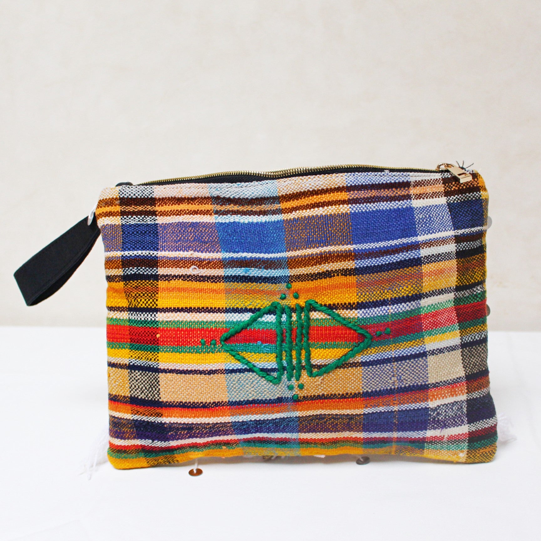 Chacha d'amour |  Maxi Pochette ou sac pochette en tissu vintage HAIK avec broderie #1