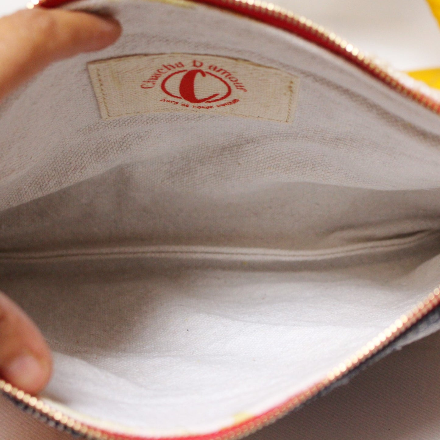 Chacha d'amour |  Maxi Pochette ou sac pochette en tissu vintage HAIK avec broderie #1