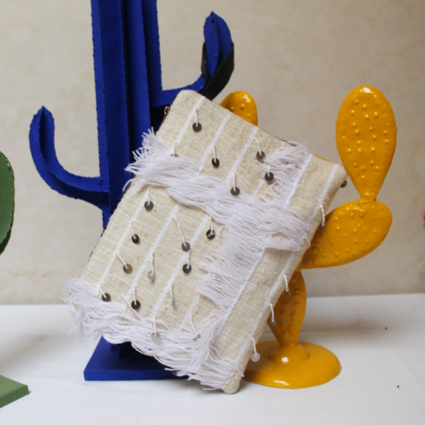 Chacha d'amour |  Maxi Pochette ou sac pochette en tissu vintage HAIK avec broderie #3