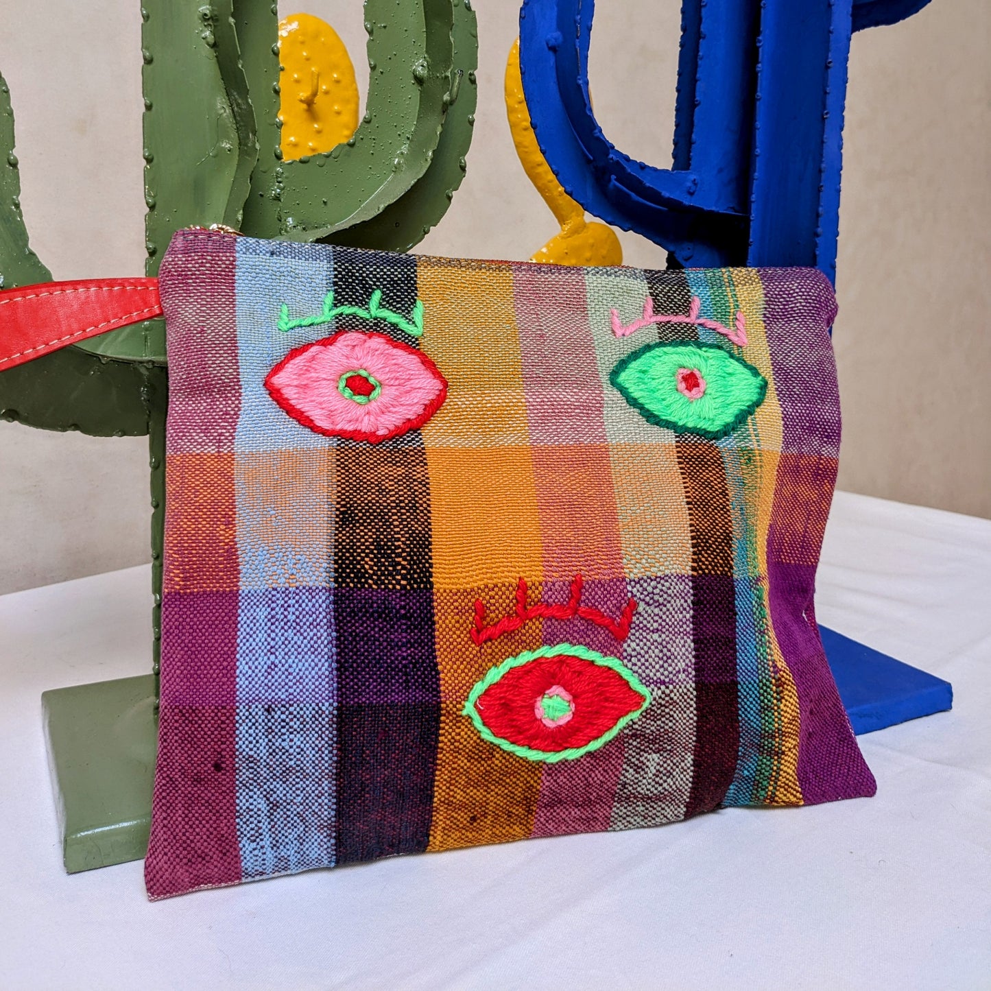 Chacha d'amour |  Maxi Pochette ou sac pochette en tissu vintage HAIK avec broderie #2