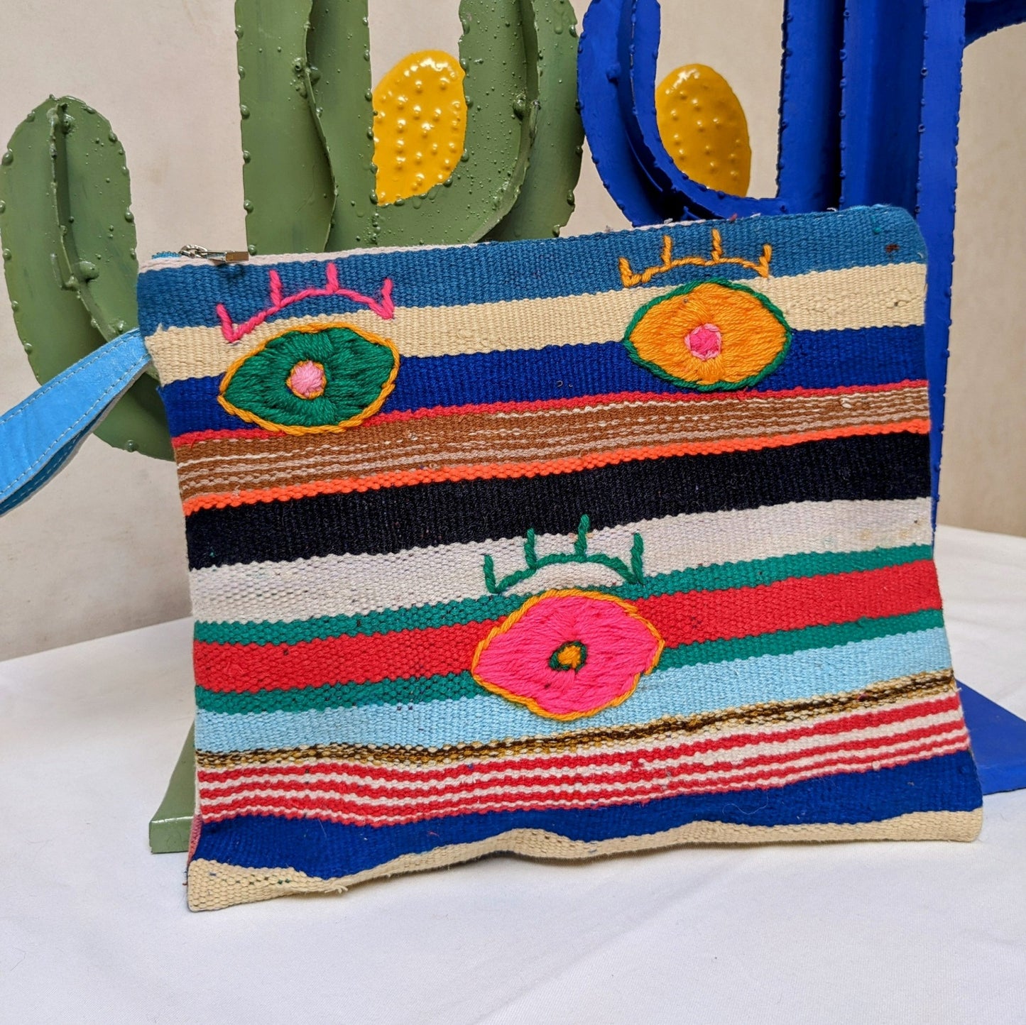 Chacha d'amour |  Maxi Pochette ou sac pochette en tissu vintage HAIK avec broderie #5