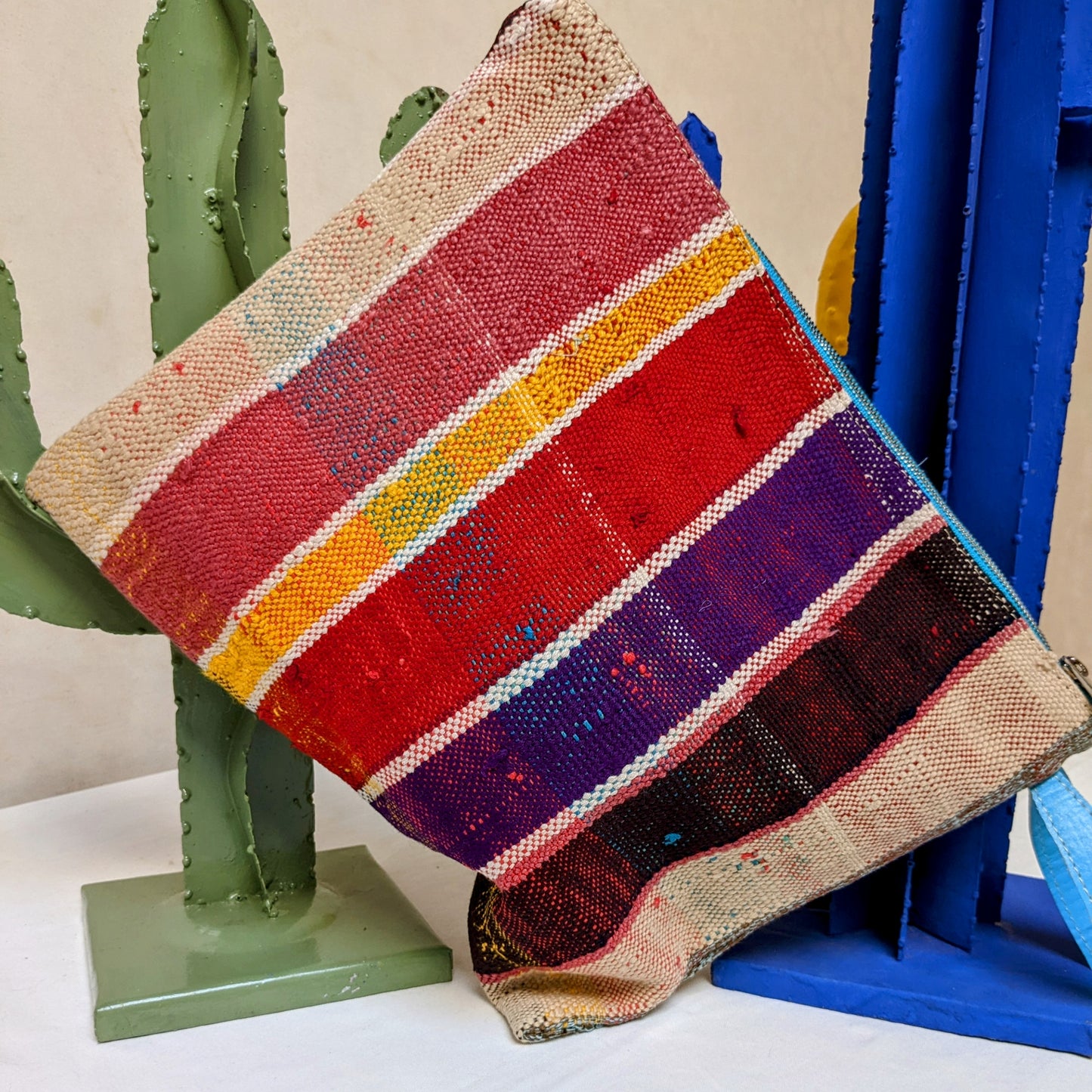 Chacha d'amour |  Maxi Pochette ou sac pochette en tissu vintage HAIK avec broderie #4