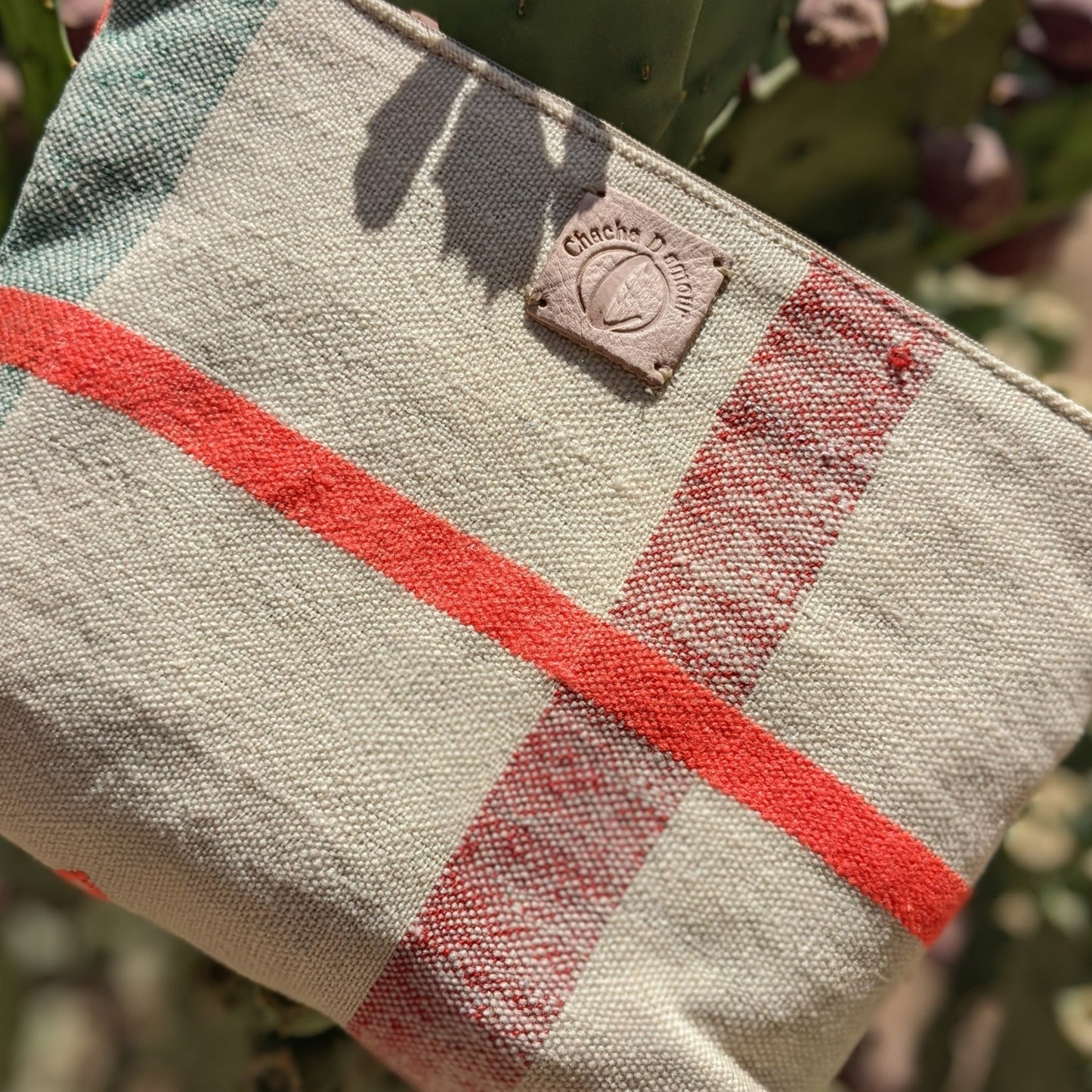 Chacha d'amour | Trousses de voyage ou TRousse de Maquillage Upcyclée en Tissu vintage traditionnel HAIK chacha d'amour 