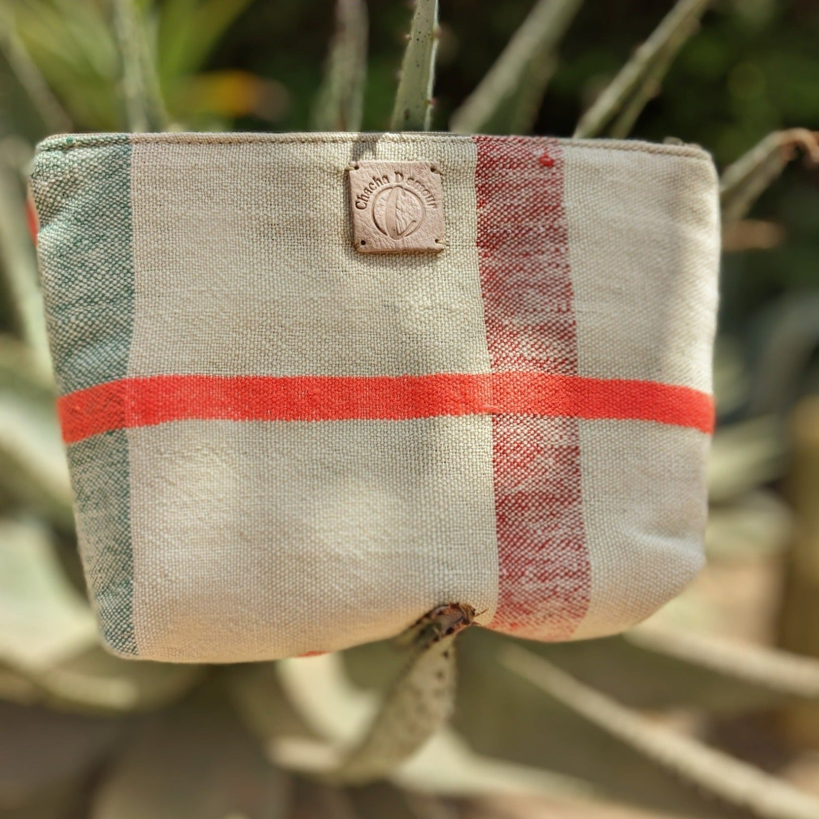 Chacha d'amour | Trousses de voyage ou TRousse de Maquillage Upcyclée en Tissu vintage traditionnel HAIK chacha d'amour 